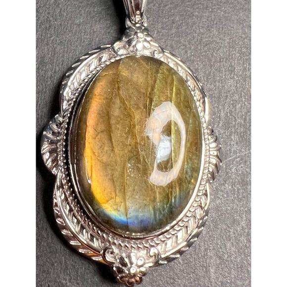 NEW Flashy fire labradorite pendant and chain in stainless steel 20inch - Picture 12 of 16